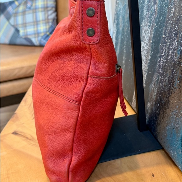 American Leather Co. Virginia Feed Crossbody - Tandoor Color - Picture 6 of 15